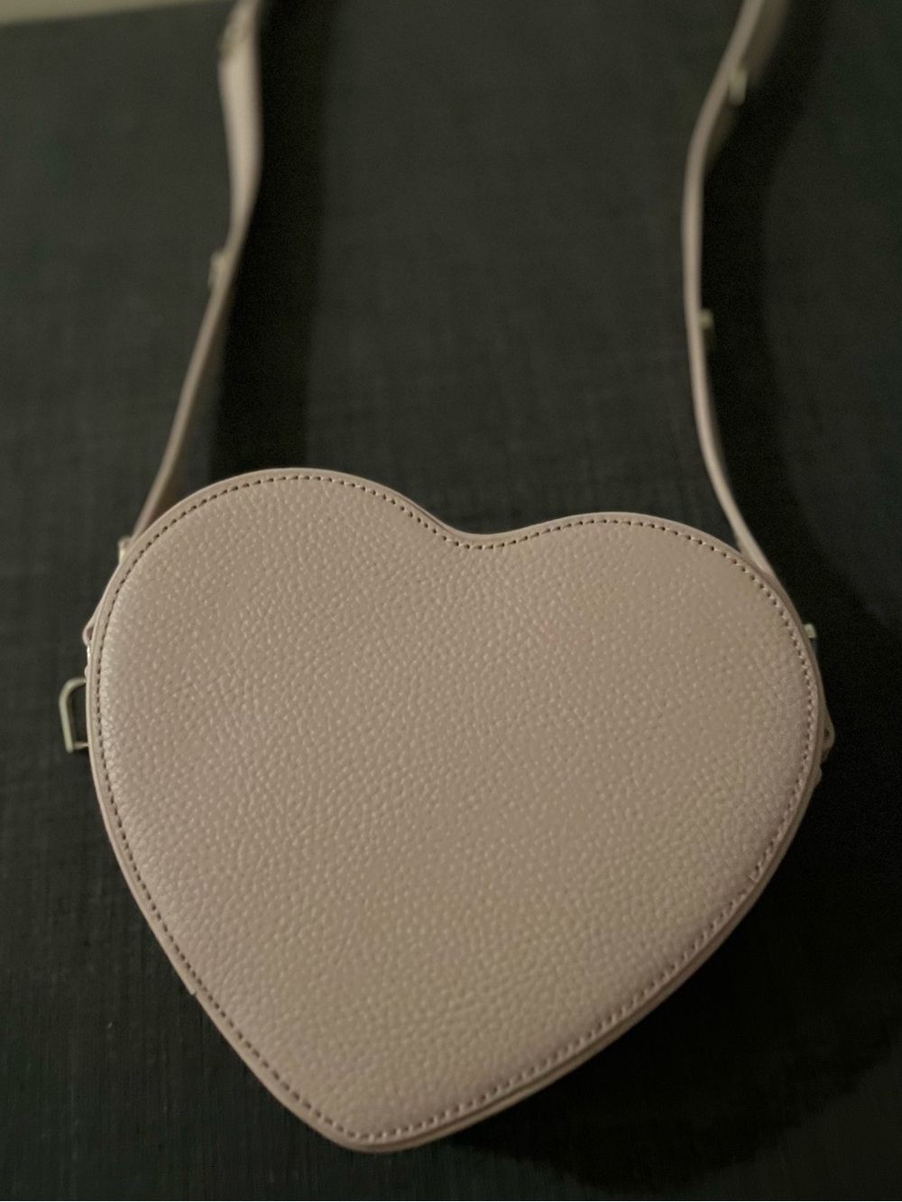 Ted Baker Pale Pink Pebbled Leather Heart-Shaped Crossbody Bag  gold -accents - Picture 14 of 15